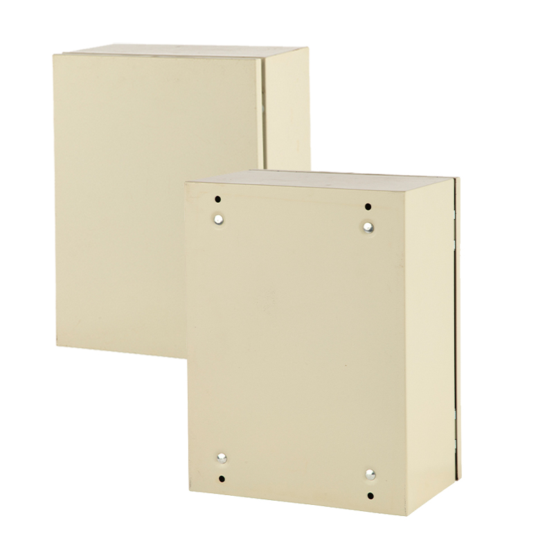 صندوق معدني مقاوم للعوامل الجوية مع حواف محكمة الغلق