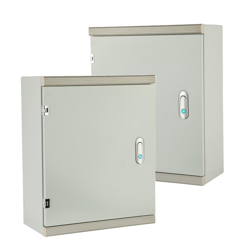 صندوق مقاوم للماء للأجهزة الكهربائية في رصيف القارب